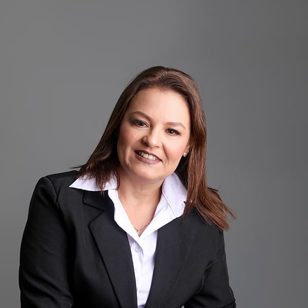 Leenara Cruz A. Velasques